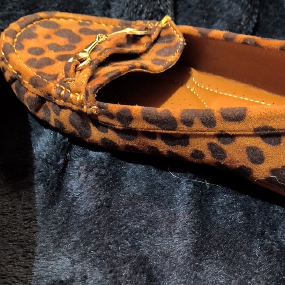 Leopard Print Loafers - Picture 4 of 4